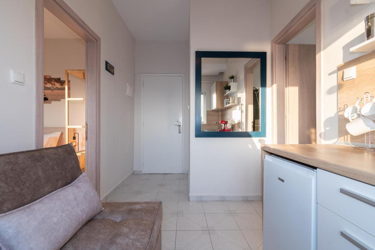 Orion Apartment Неос Мармарас Екстериор снимка